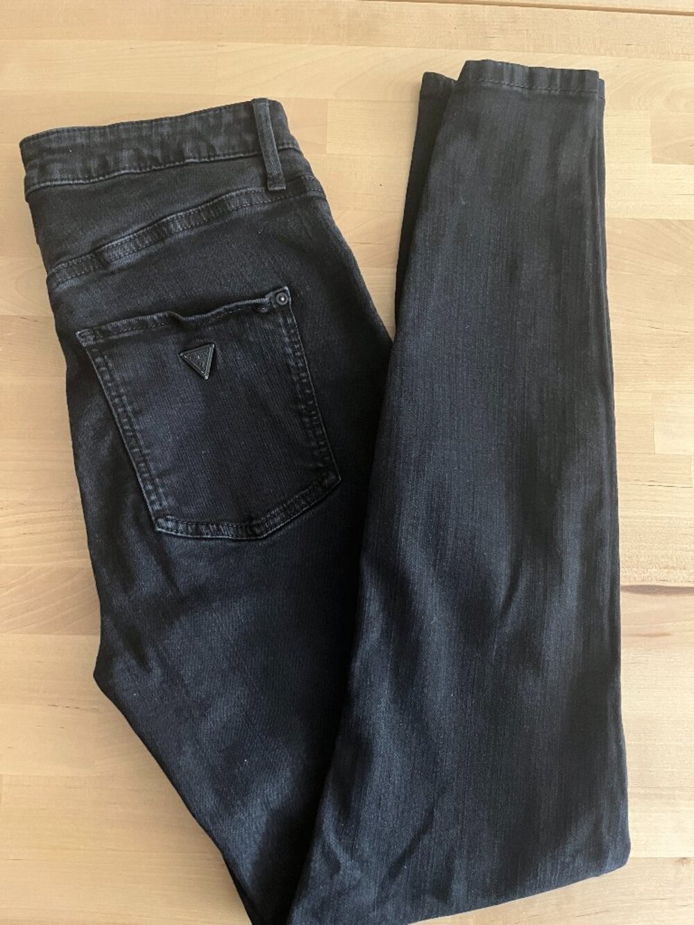 Guess Super High-Rise Black Skinny Jeans Size 27
